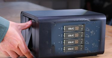 TERRAMASTER D8 Hybrid 8 Baies HDD NVMe Boîtier USB 3.2 Gen 2