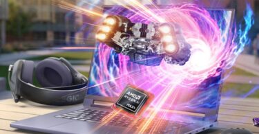 Ordinateur portable gaming Lenovo Legion 7a violet ouvert sur une table en extérieur, affichant une explosion d'effets visuels et un vaisseau spatial sortant de l'écran. Un processeur AMD Ryzen AI Max+ est mis en avant avec des effets de lumière, accompagné d'un casque et d'une souris Legion.