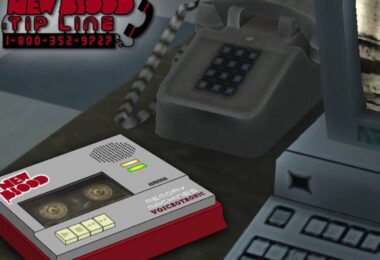 Illustration de style rétro montrant un téléphone fixe gris, un répondeur à cassette marqué "New Blood" et un ordinateur vintage. En haut à gauche, le logo "New Blood Tip Line" avec le numéro 1-800-352-9727.