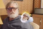 Portrait de Gabe Newell, cofondateur de Valve, avec une illustration humoristique superposée le représentant en prophète dans un nuage, symbolisant sa prédiction sur l'adoption de l'architecture PC par les consoles PlayStation et Xbox.