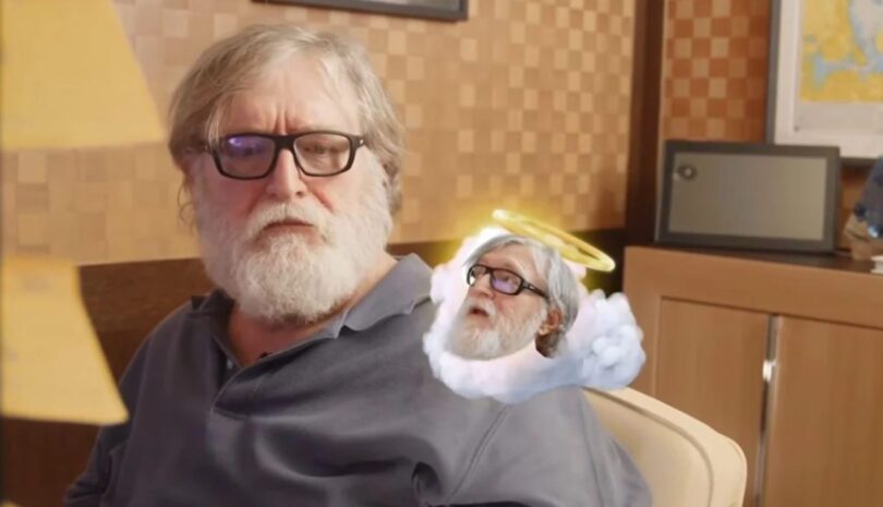 Portrait de Gabe Newell, cofondateur de Valve, avec une illustration humoristique superposée le représentant en prophète dans un nuage, symbolisant sa prédiction sur l'adoption de l'architecture PC par les consoles PlayStation et Xbox.
